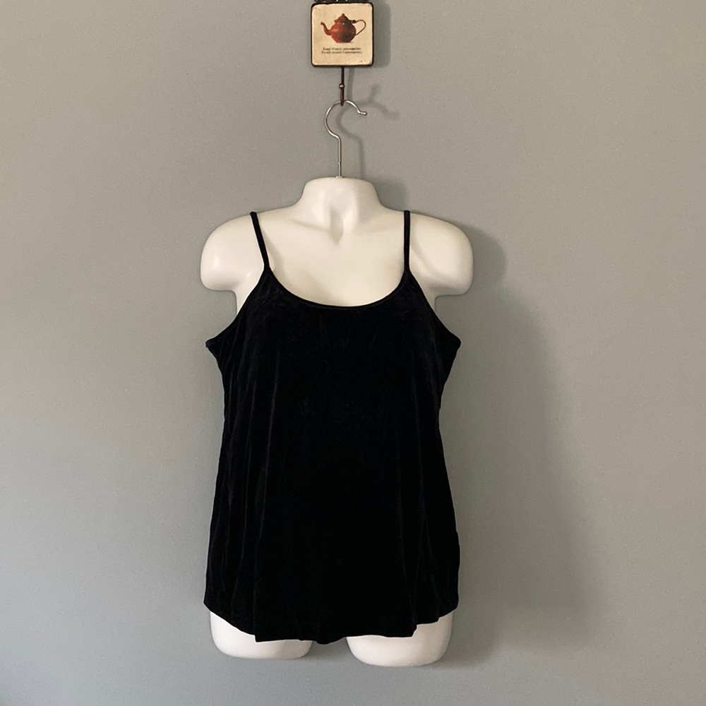 Motherhood Maternity Stretchable Velvet Self-Bra Cami Top